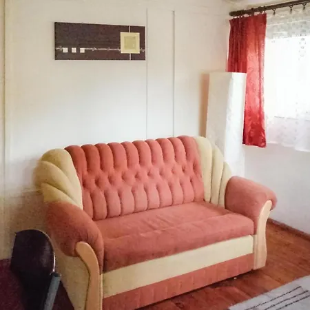 1 Bedroom Gorgeous Home In Morag *